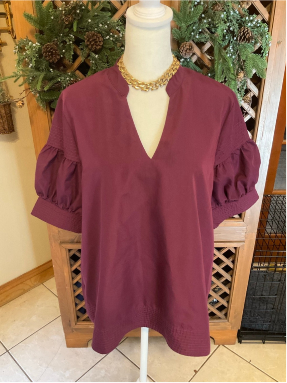 Entro Burgundy Puff Sleeve V-Neck Blouse Women’s Medium